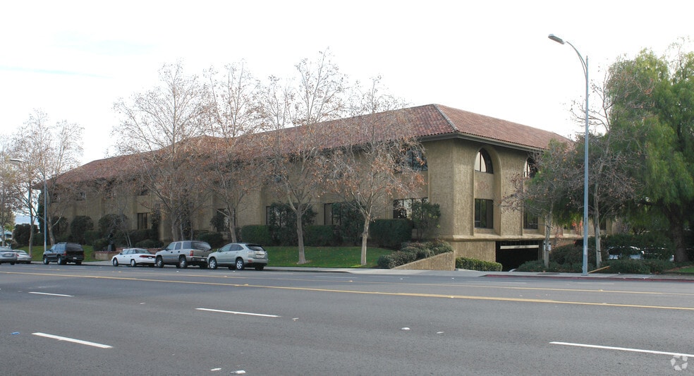 3880 S Bascom Ave, San Jose, CA for lease - Building Photo - Image 2 of 6