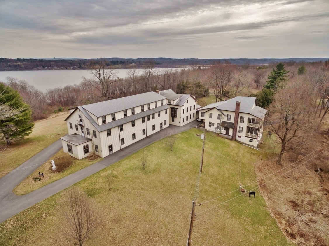 49 Spaulding Ln, Saugerties, NY for sale Primary Photo- Image 1 of 1