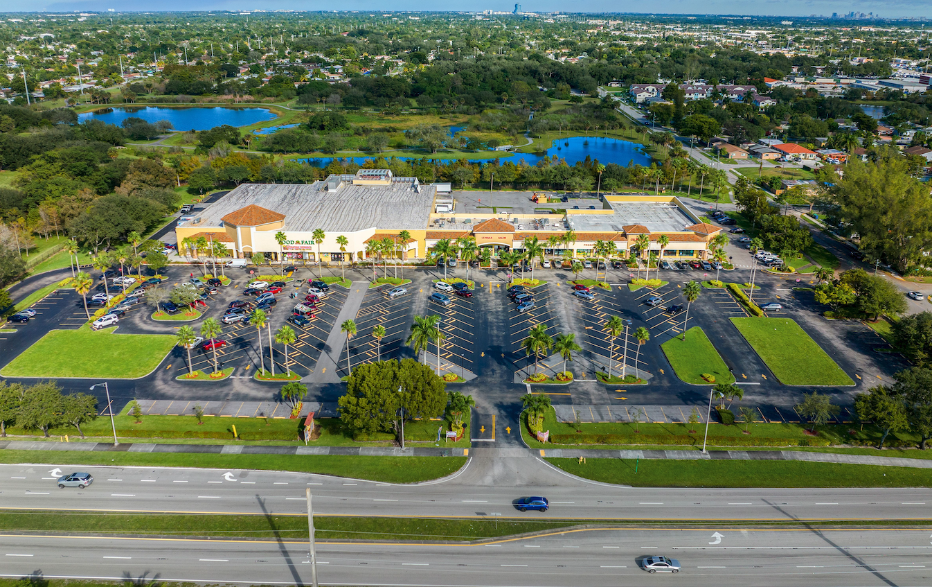 6251-6301 County Line Rd, Miramar, FL 33023 - County Line Plaza | LoopNet