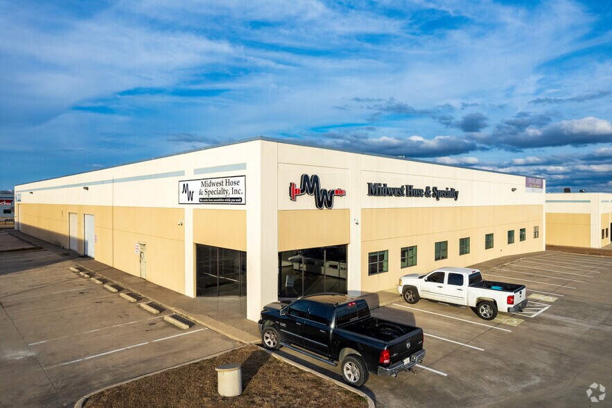6675 Corporation Pky, Fort Worth, TX for sale - Primary Photo - Image 1 of 1