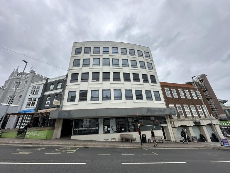 1-2 Queen Sq, Brighton for lease - Building Photo - Image 2 of 21