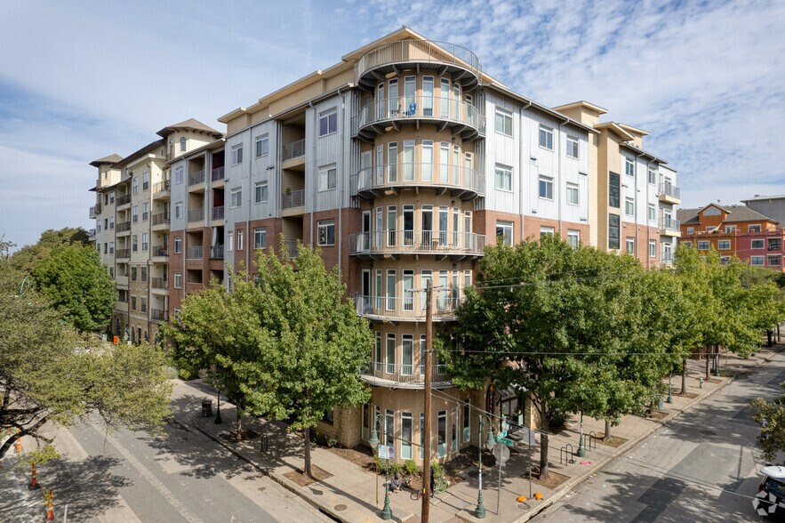 910 W 25th St, Austin, TX for sale - Building Photo - Image 1 of 1