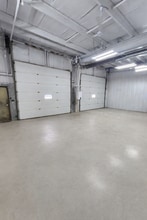 2425 Hutson Rd, Green Bay, WI for lease Interior Photo- Image 1 of 1