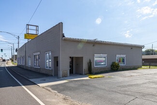 More details for 118-120 N Roane St, Harriman, TN - Office for Sale