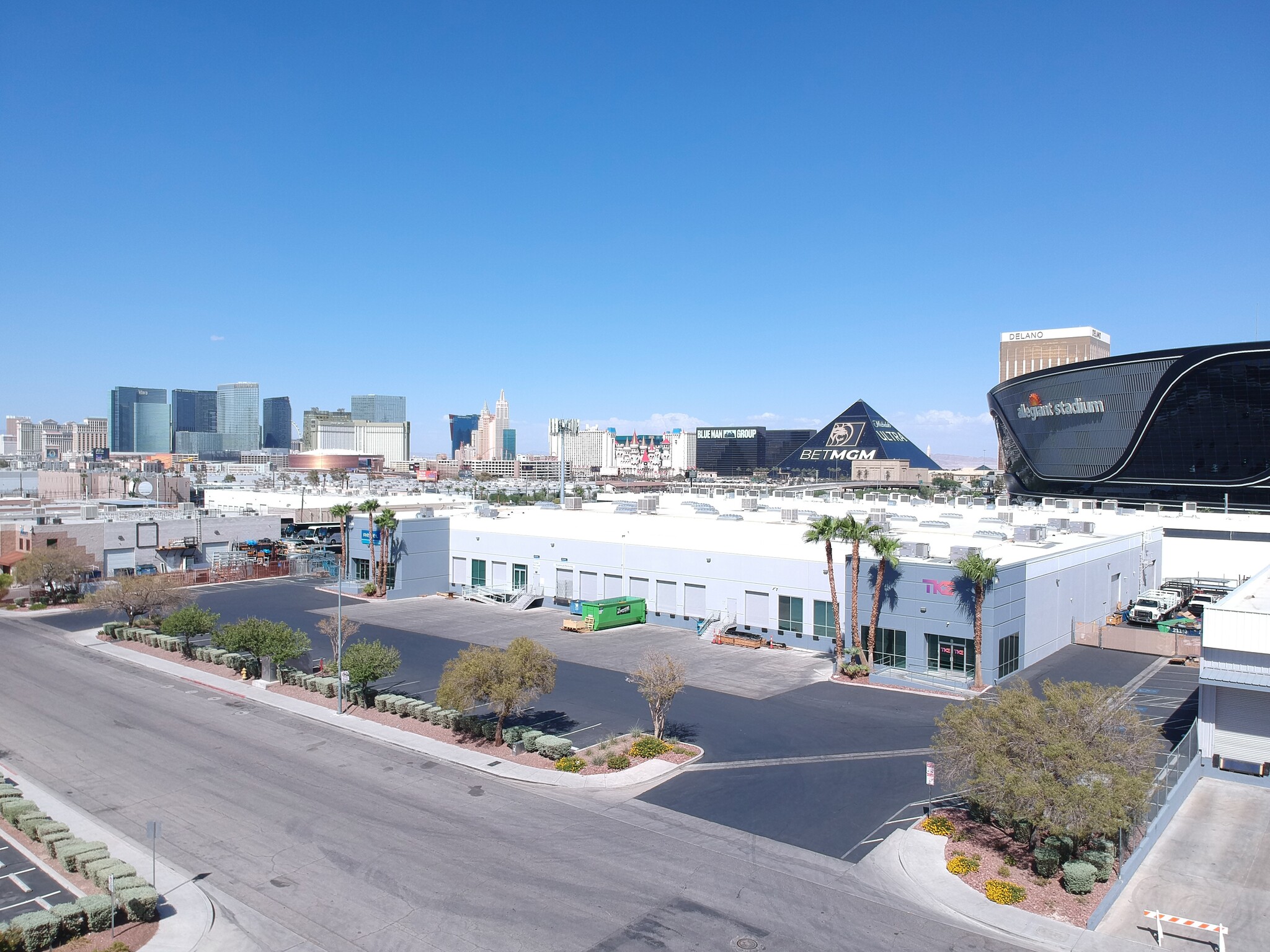 5440 Procyon St, Las Vegas, NV for lease Building Photo- Image 1 of 3