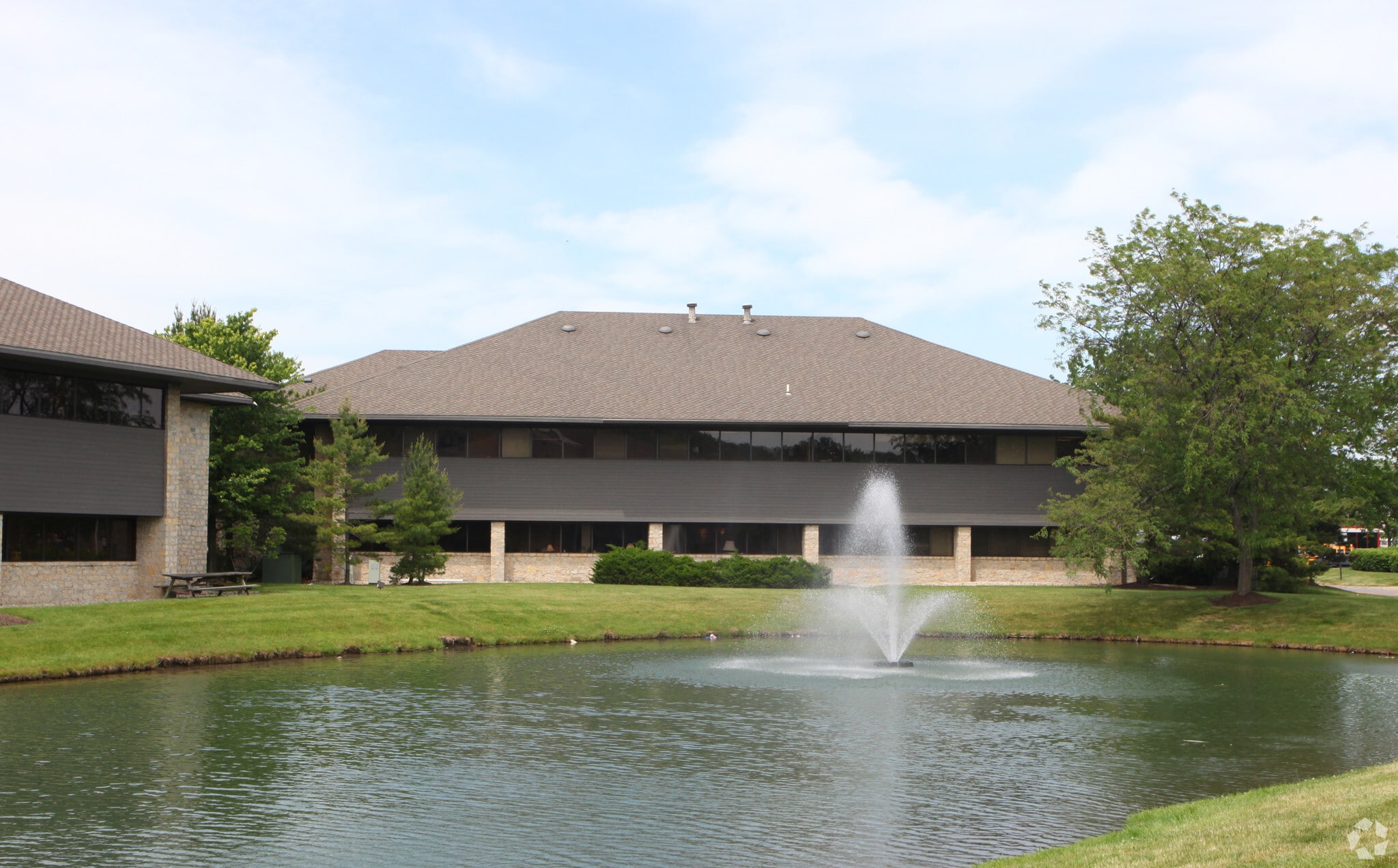 5900 Sawmill Rd, Dublin, OH for lease Building Photo- Image 1 of 4