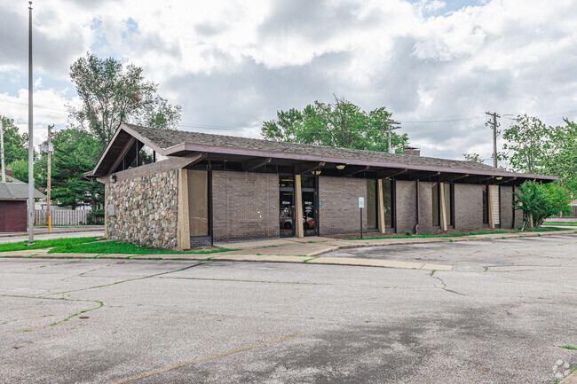 More details for 26410 Lake Shore Blvd, Euclid, OH - Office/Retail for Lease