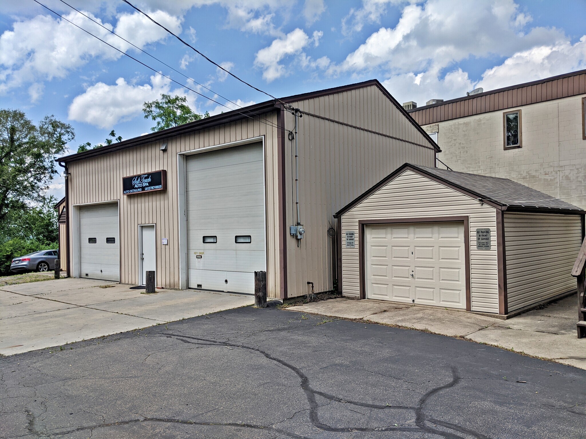 5964 Steubenville Pike, Mc Kees Rocks, PA 15136