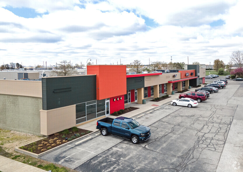 5501 W 86th St, Indianapolis, IN for lease - Building Photo - Image 1 of 5