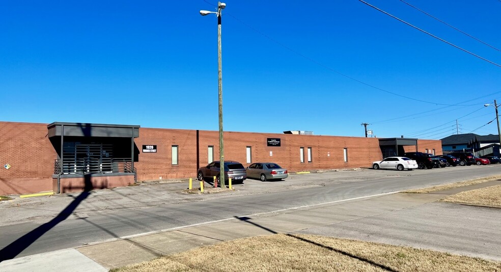 1920 Warner St, Nashville, TN for lease - Building Photo - Image 2 of 7