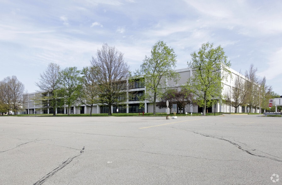 1310 Beulah Rd, Pittsburgh, PA for sale - Primary Photo - Image 1 of 4