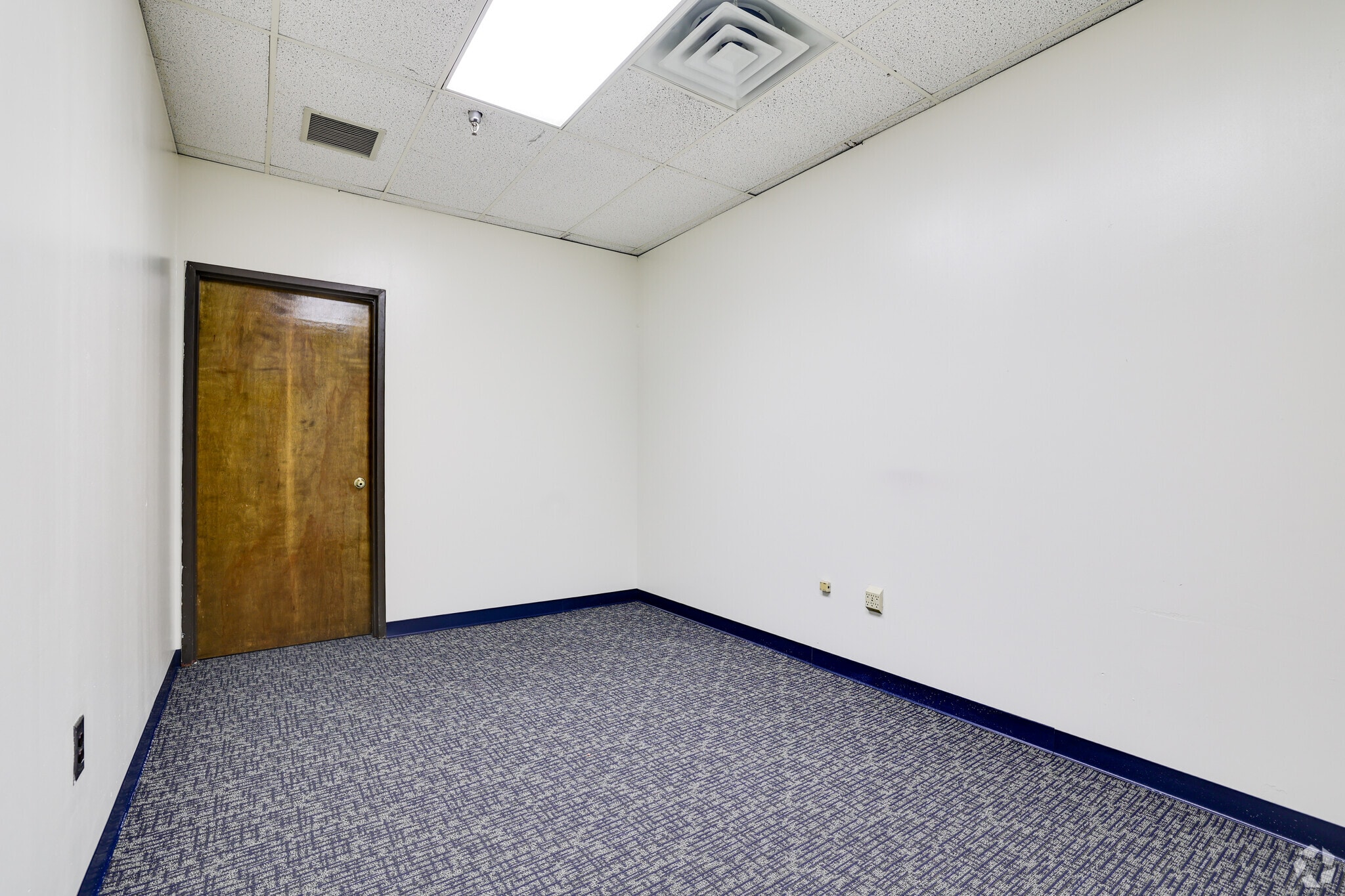 5070-5080 Parkside Ave, Philadelphia, PA for lease Interior Photo- Image 1 of 1