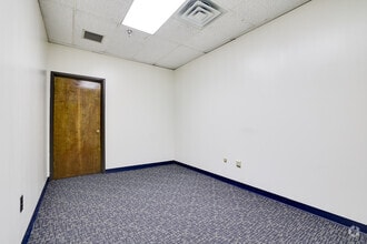 5070-5080 Parkside Ave, Philadelphia, PA for lease Interior Photo- Image 1 of 1