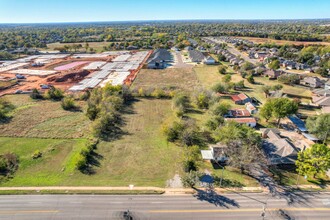 15 N Kelly Ave, Edmond, OK - aerial  map view - Image1