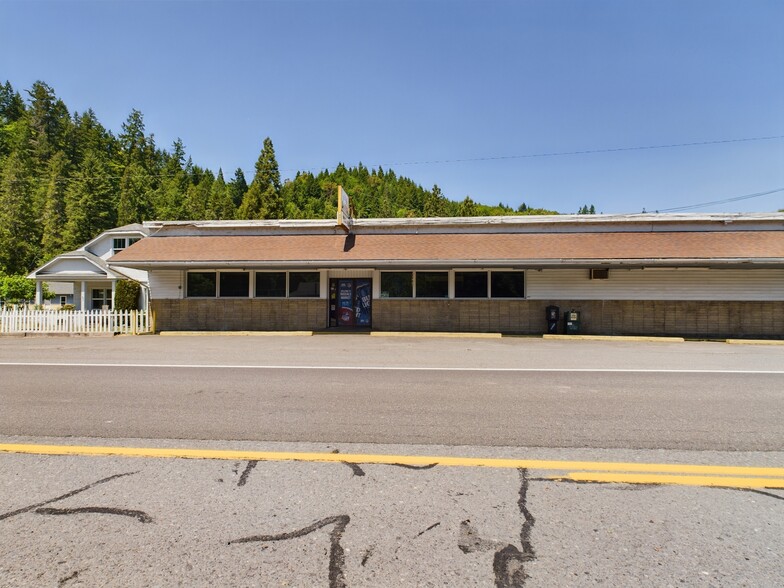 47393 Highway 58, Oakridge, OR for sale - Building Photo - Image 3 of 11