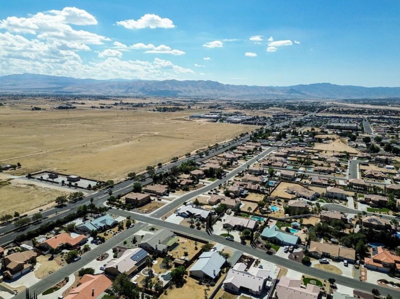 O Apple Valley Rd., Apple Valley, CA for sale - Building Photo - Image 3 of 6