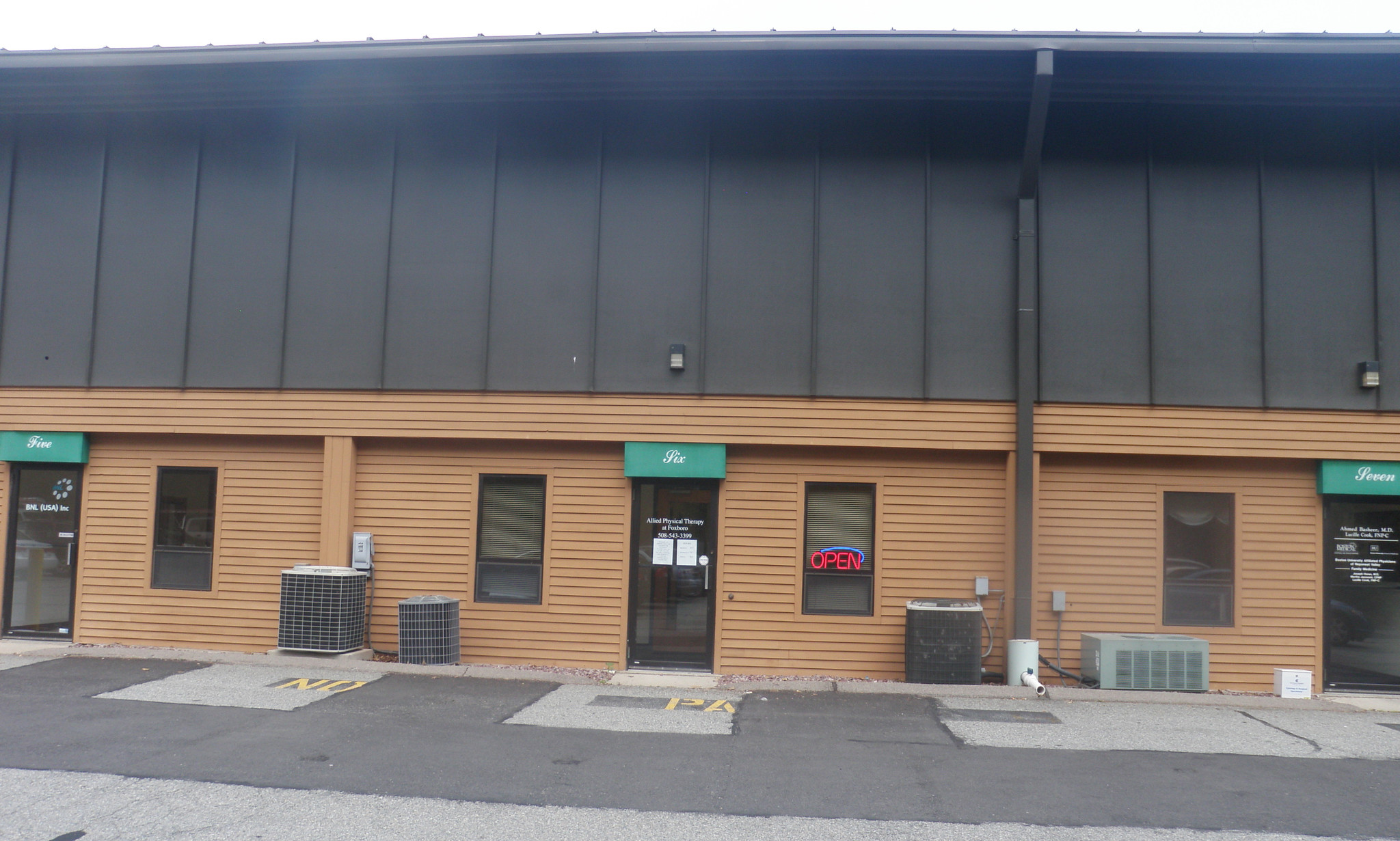 56 Leonard St, Foxboro, MA for lease Building Photo- Image 1 of 11