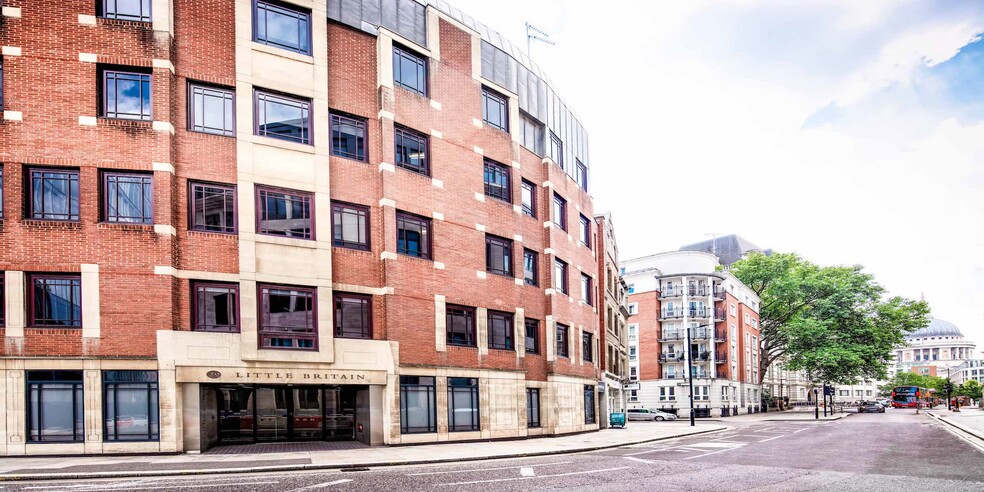 20 Little Britain, London for lease - Building Photo - Image 2 of 19