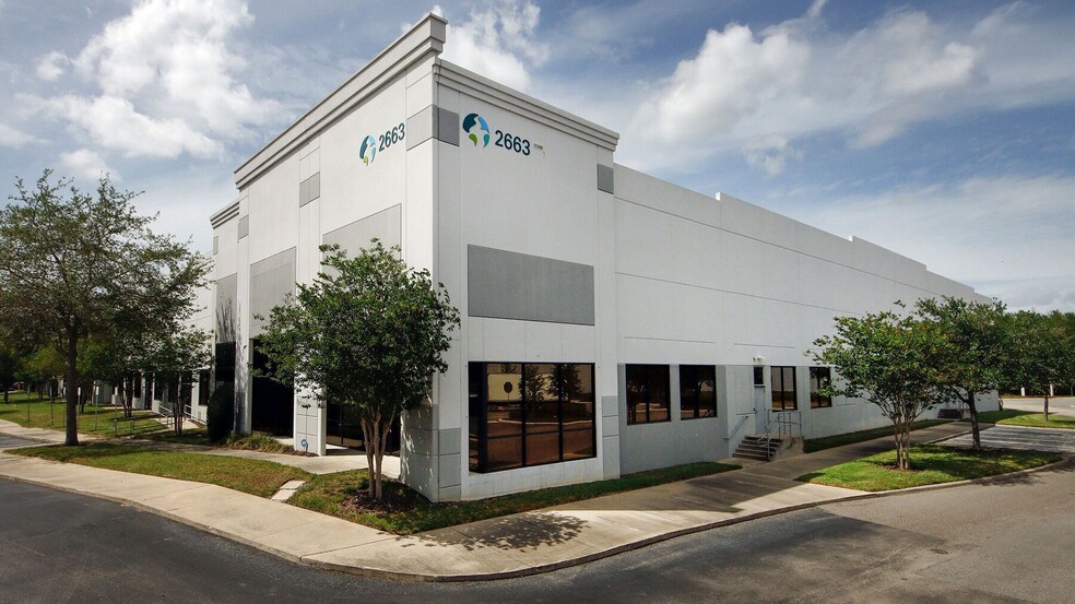 10990 Boggy Creek Rd, Orlando, FL for lease - Building Photo - Image 1 of 7