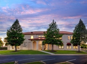 12208 N MoPac Expy, Austin TX - Drive Through Restaurant