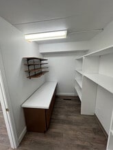 813 E Michigan Ave, Ypsilanti, MI for lease Interior Photo- Image 1 of 7