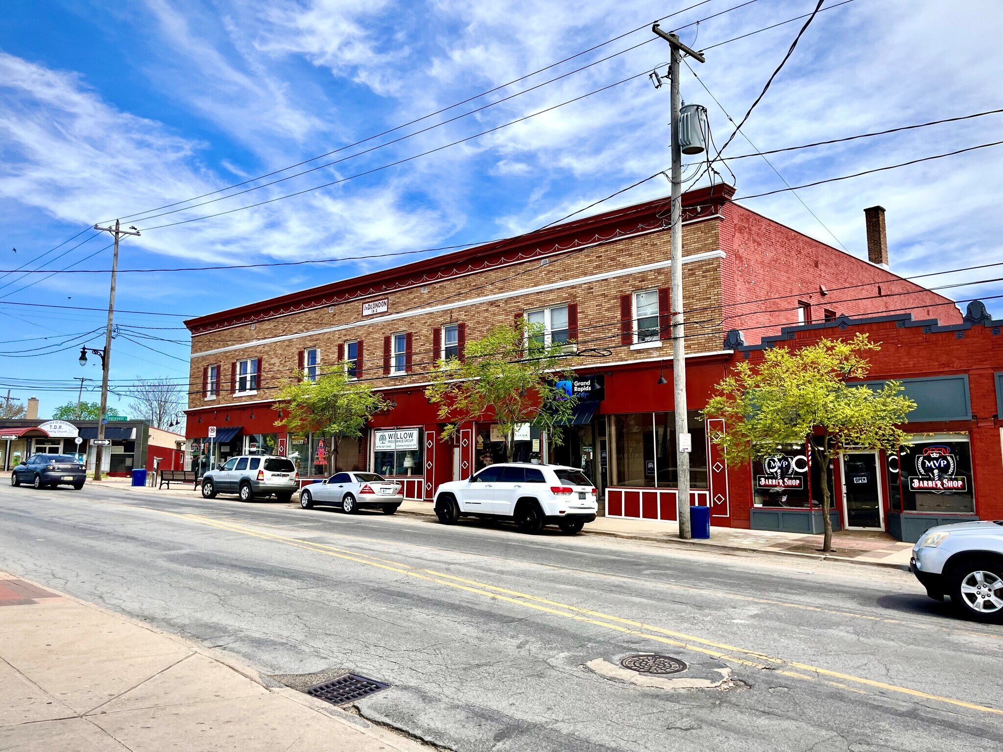 1506 Cesar E Chavez Ave, Grand Rapids, MI for sale Building Photo- Image 1 of 1