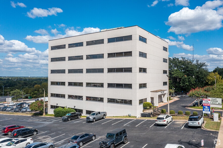 2601 Scott Ave, Fort Worth, TX for lease - Building Photo - Image 3 of 16