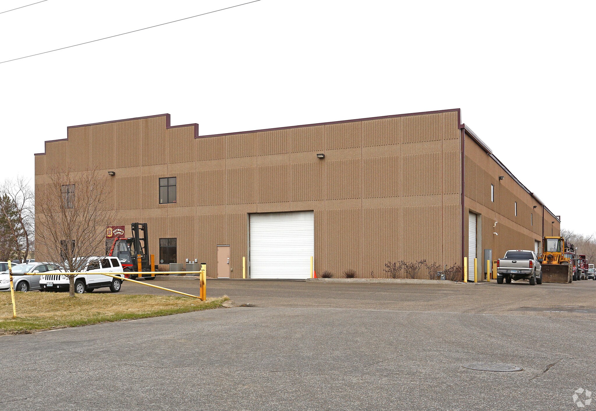 14235 42nd St NE, Saint Michael, MN for sale Primary Photo- Image 1 of 1