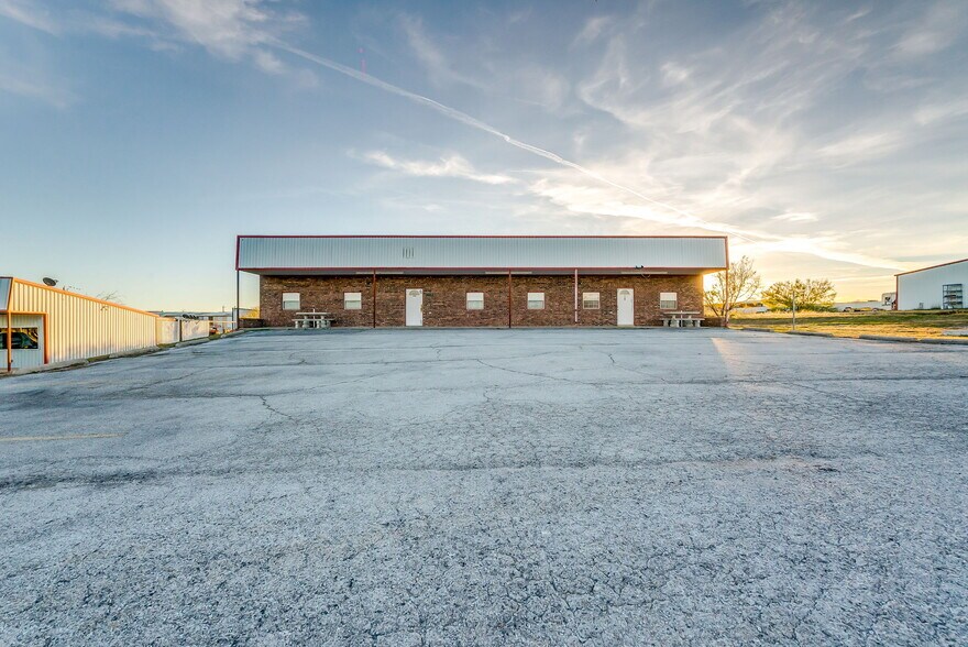 1250 E Highway 199, Springtown, TX for sale - Building Photo - Image 1 of 1