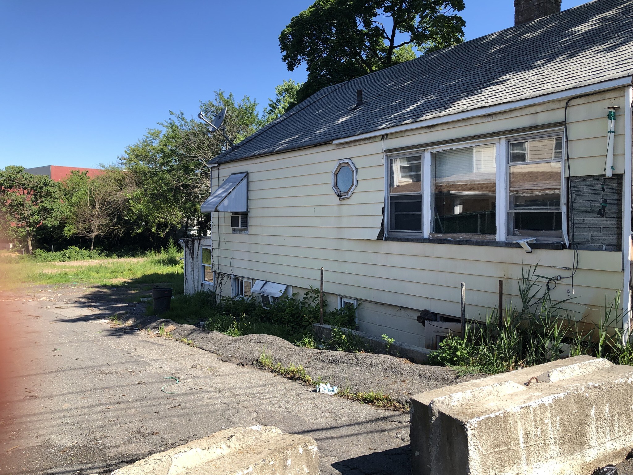 4439 Arthur Kill Rd, Staten Island, NY 10309 for Lease