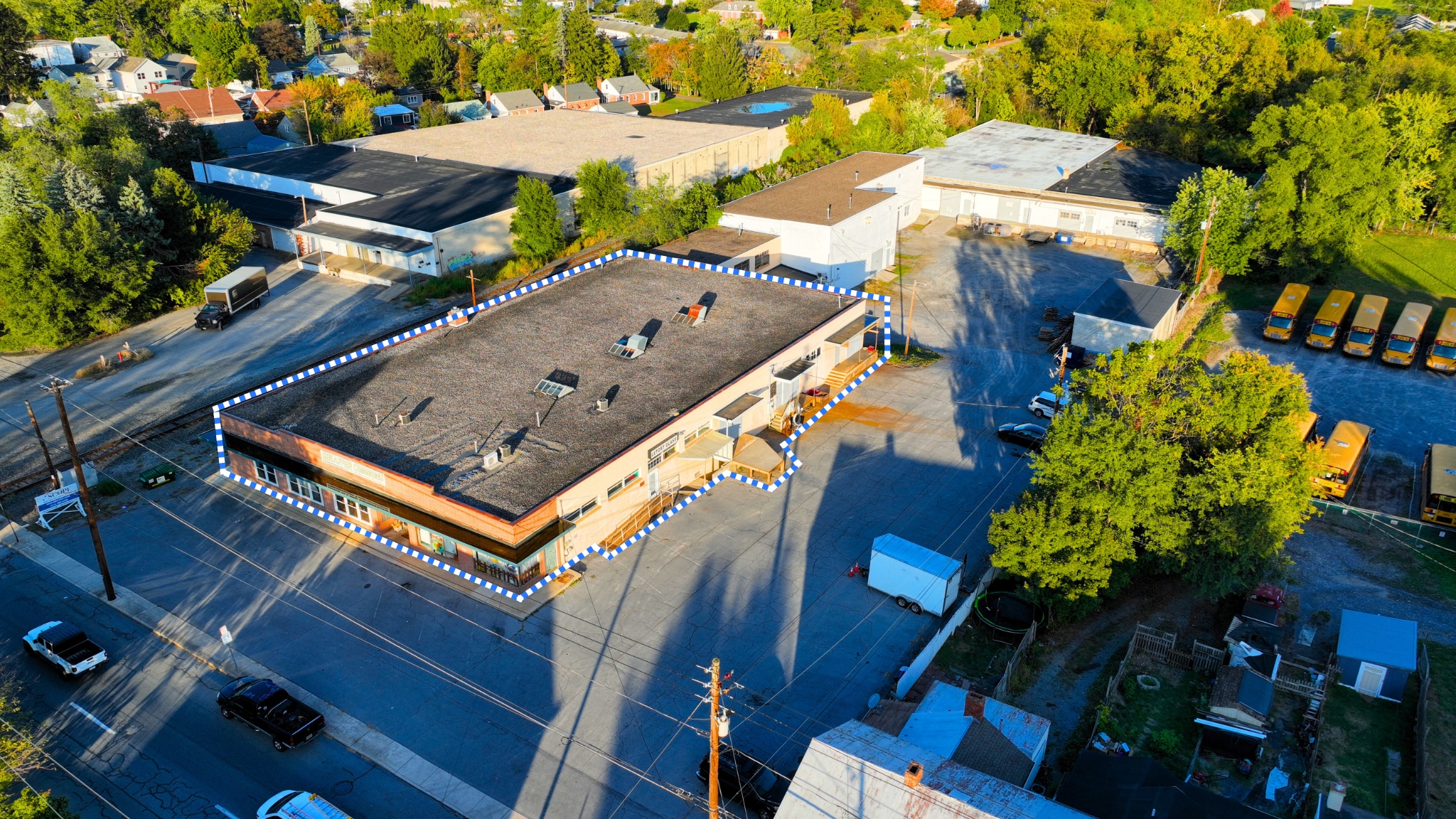 405 N East St, Carlisle, PA for lease Interior Photo- Image 1 of 1