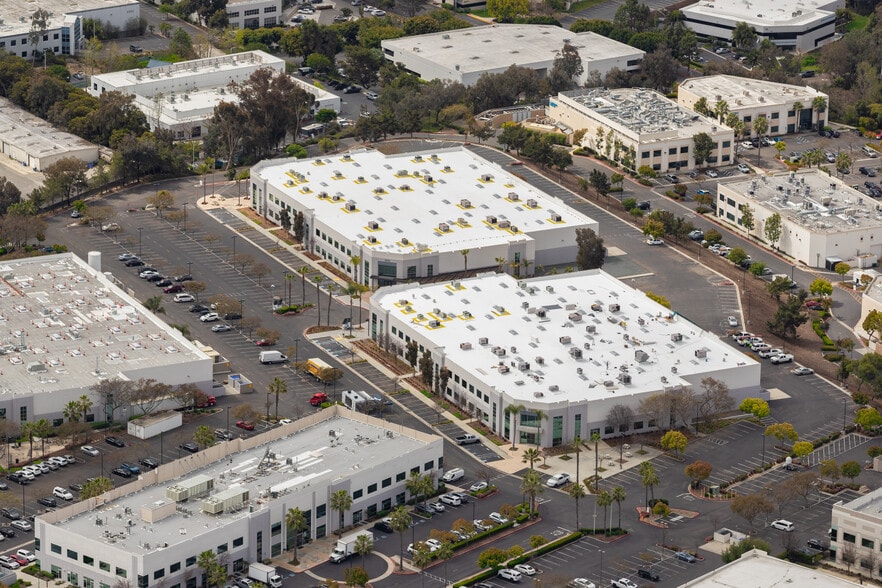 NorthPointe portfolio of 2 properties for sale on LoopNet.com - Building Photo - Image 2 of 4