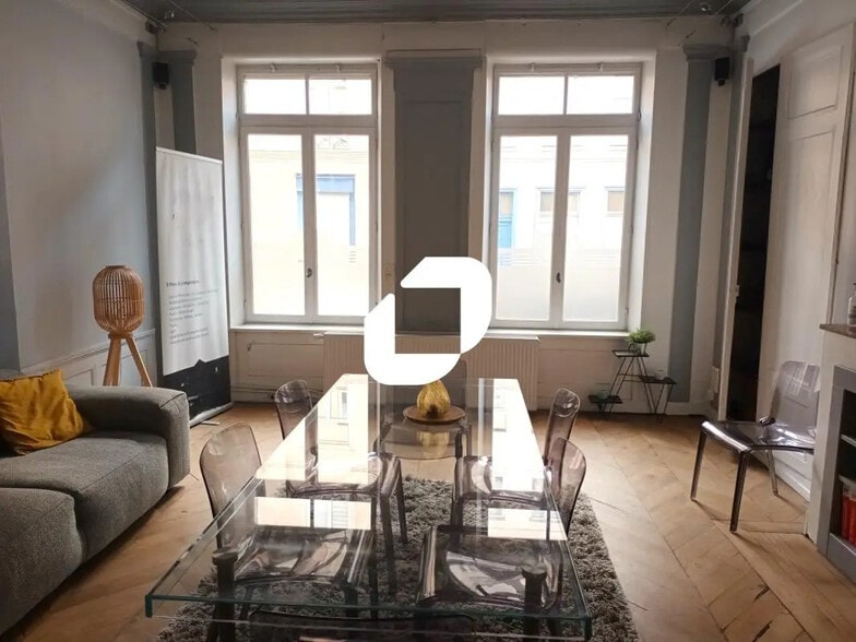 Office in Lille for sale - Interior Photo - Image 1 of 9