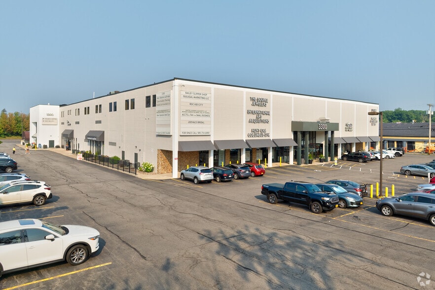 3300 Monroe Ave, Rochester, NY for lease - Building Photo - Image 1 of 4