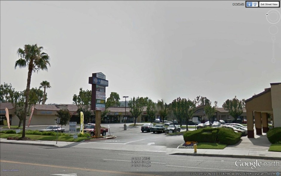 623 N Main St, Corona, CA for lease - Building Photo - Image 3 of 14