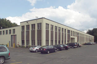 5 Fir Ct, Oakland NJ - Warehouse