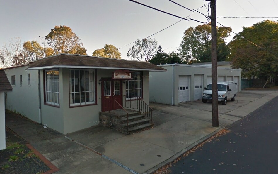 260 W Ashland St, Doylestown, PA for sale Primary Photo- Image 1 of 1