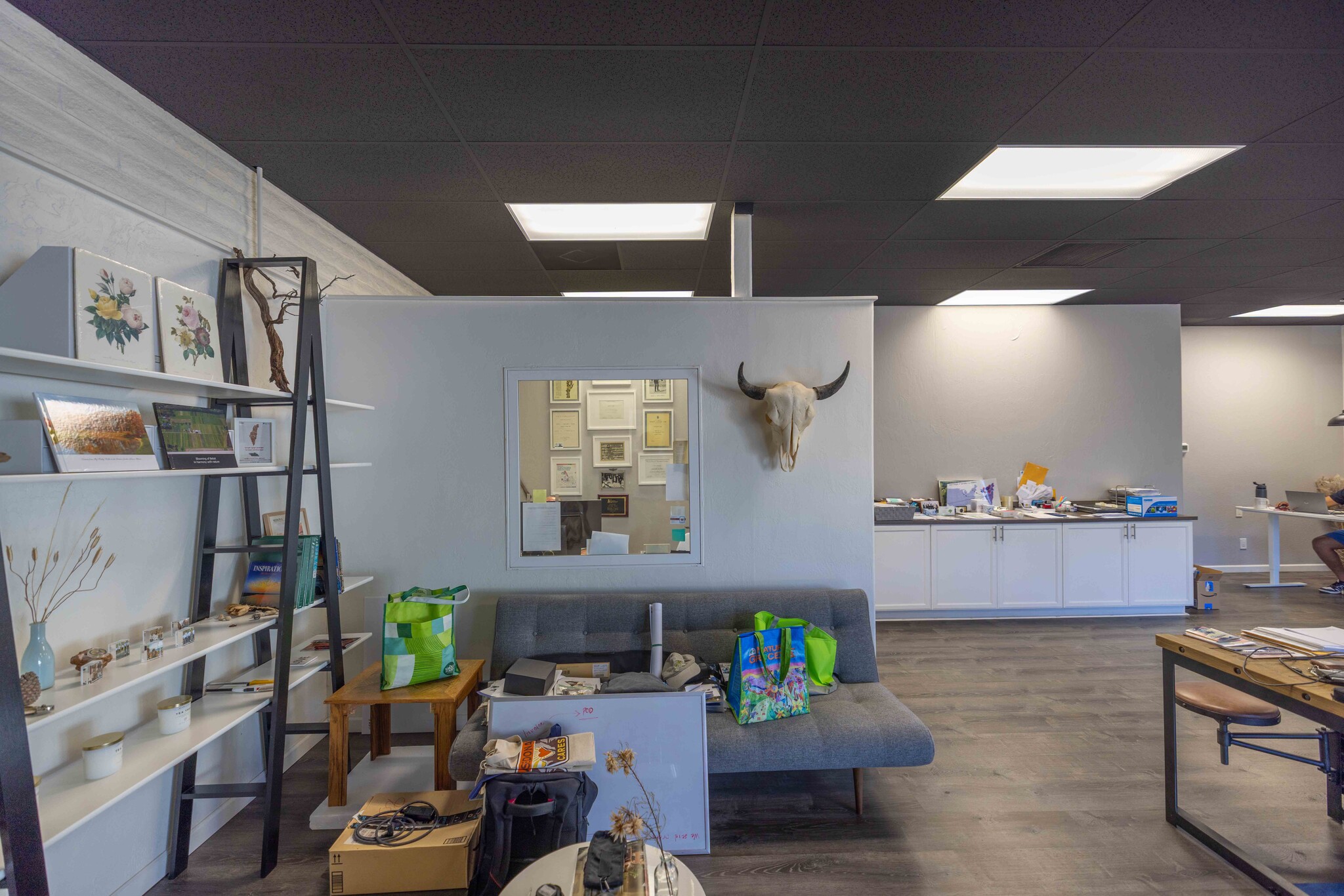 2710 W Az-89-alt, Sedona, AZ for lease Interior Photo- Image 1 of 8