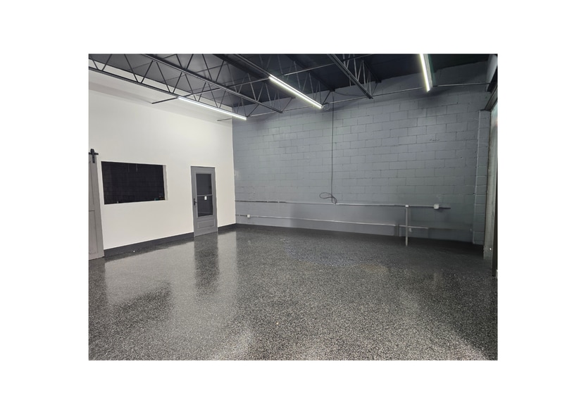 5413 Normandy Blvd, Jacksonville, FL for sale - Building Photo - Image 3 of 9