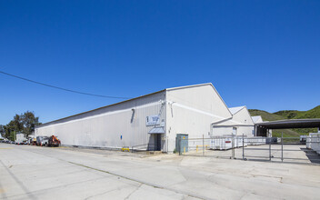 25545-25710 Springbrook Ave, Santa Clarita, CA for lease Building Photo- Image 1 of 3