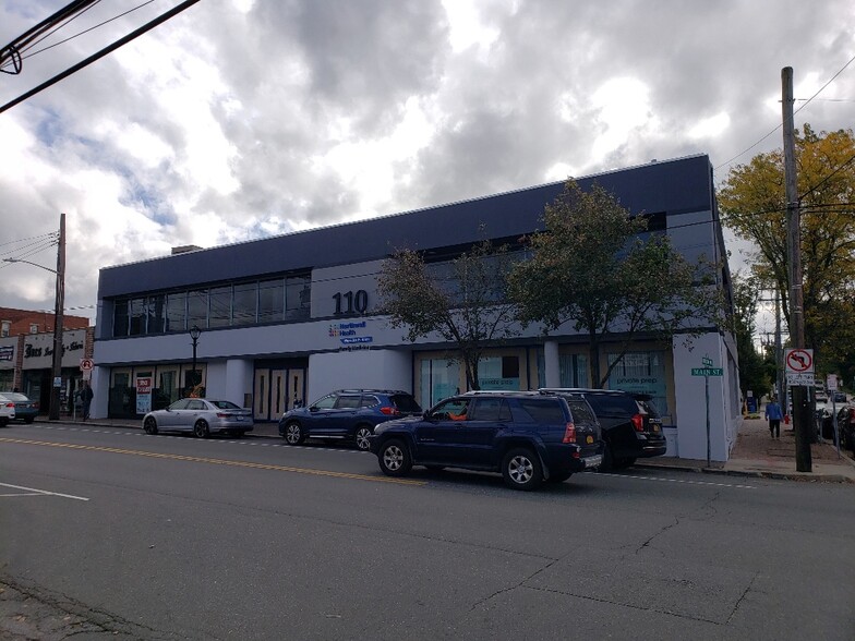 110 Main St, Port Washington, NY for lease - Building Photo - Image 3 of 4