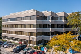 360 W BUTTERFIELD ROAD - Loft