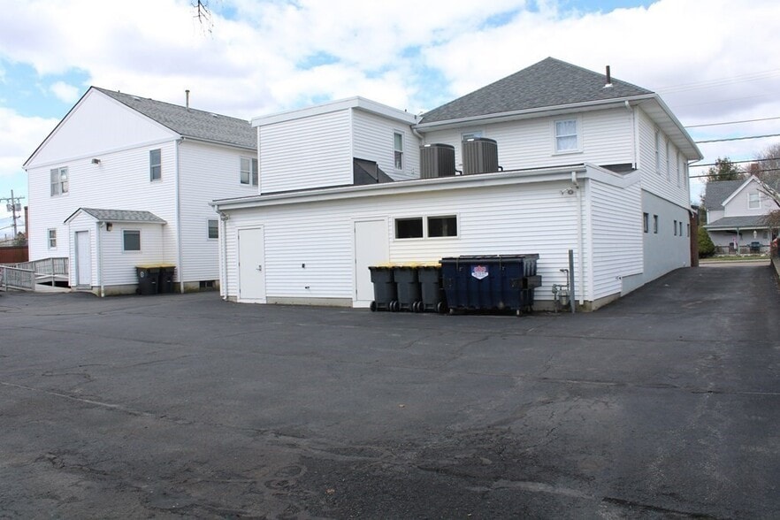 1188 County St, Somerset, MA 02726 1188 County Street, Somerset, MA