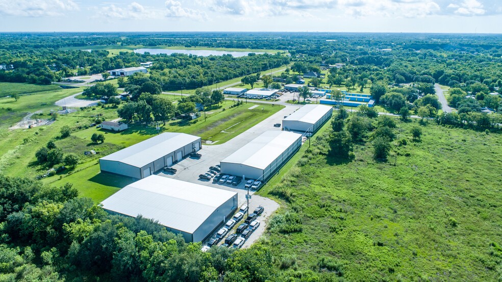18500 Pearland Sites Rd, Pearland, TX for sale - Building Photo - Image 1 of 6