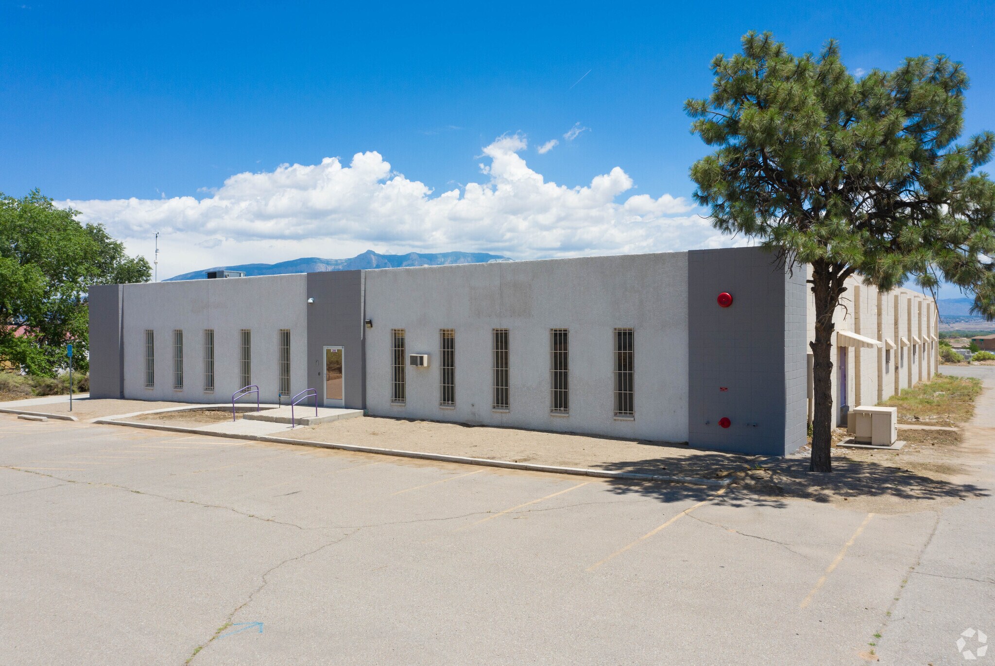 206 Frontage Rd, Rio Rancho, NM for sale Building Photo- Image 1 of 1