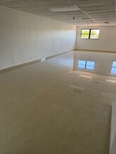 11575 US Route 1, Palm Beach Gardens, FL for lease Interior Photo- Image 2 of 4