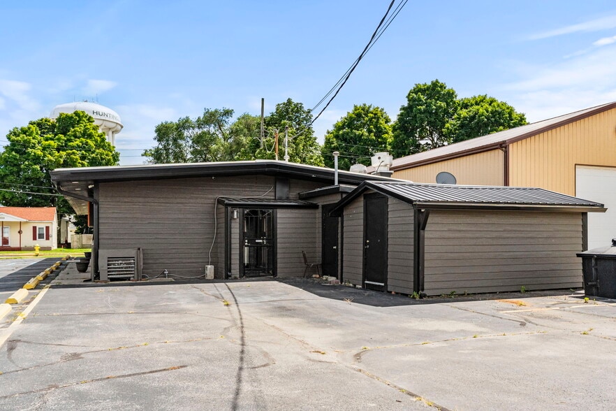 770 E Franklin St, Huntington, IN for sale - Building Photo - Image 3 of 31