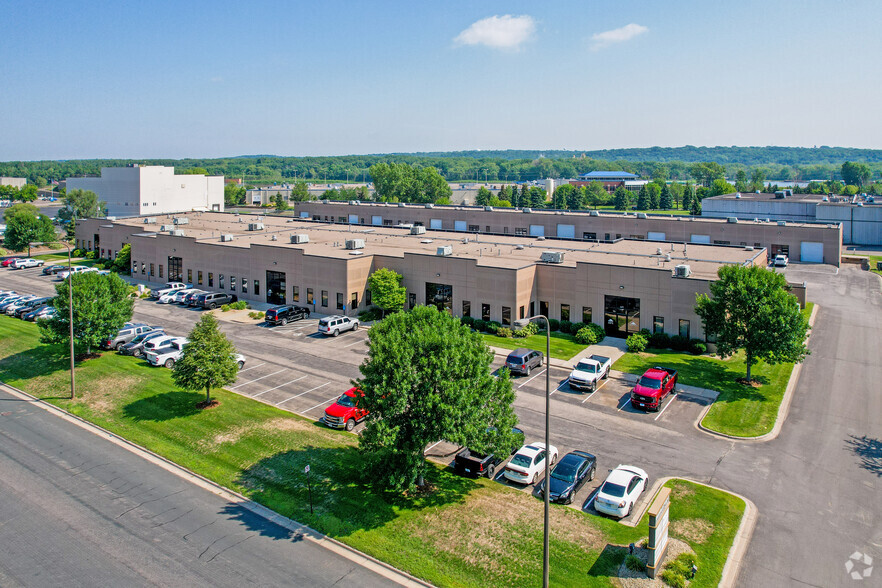 151-187 Bridgepoint Dr, South Saint Paul, MN for lease - Aerial - Image 3 of 8