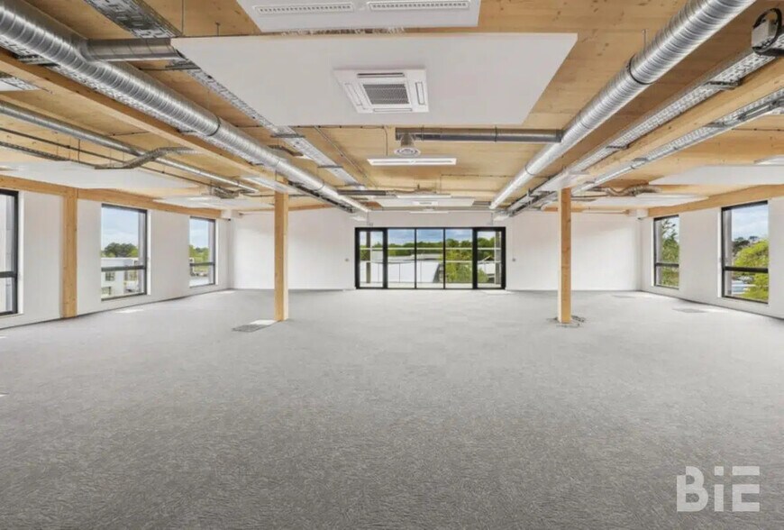 Office in Mérignac for lease - Interior Photo - Image 3 of 14