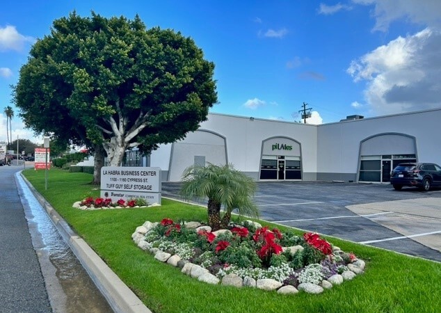 1100 S Cypress St, La Habra, CA for lease - Building Photo - Image 2 of 8